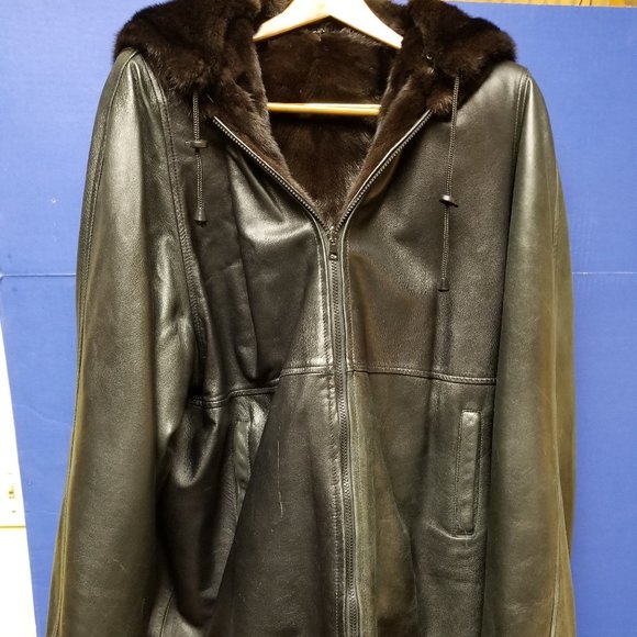 Reversable Leather/Mink Coat with hood - Picture 3 of 4